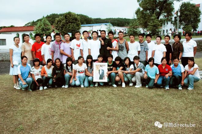 7周年跟随15部纪录片回望开元棋牌网站512大地震1(图16)